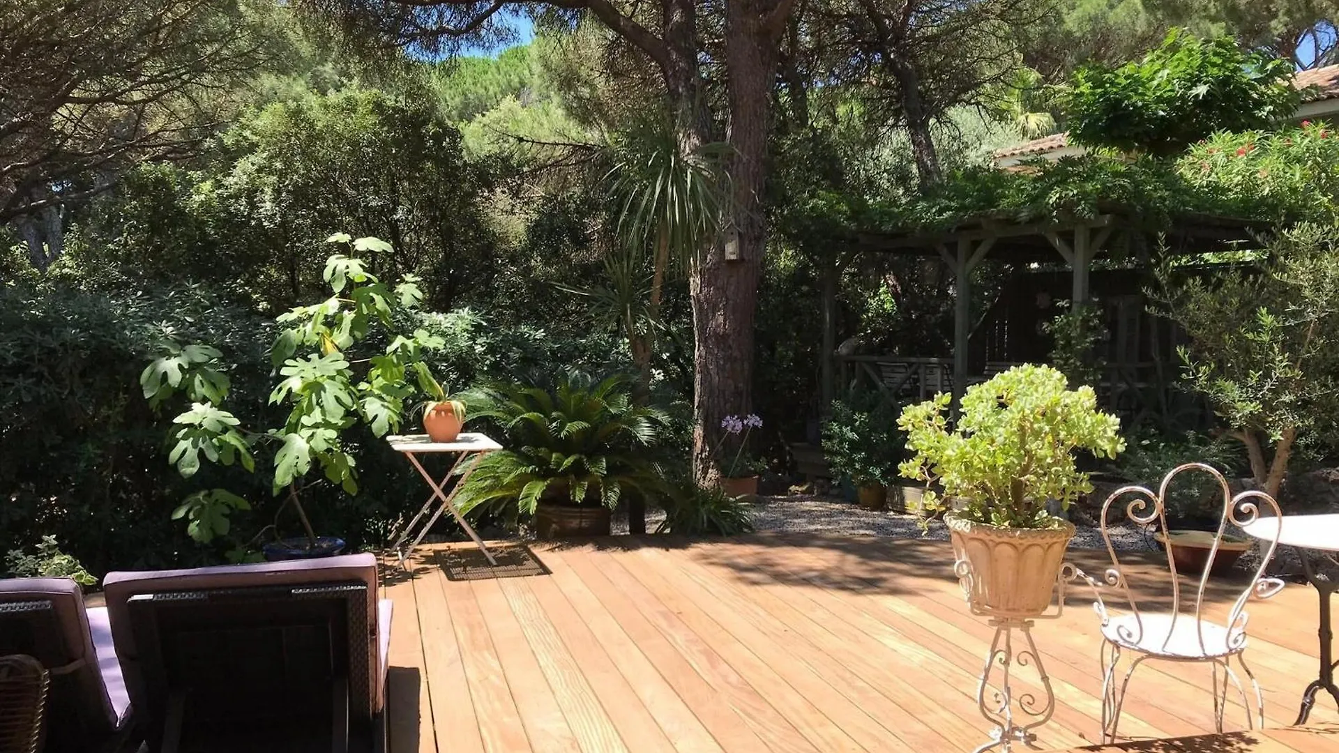 Chalet In Provence Near The Beaches Of Pampelonne Grimaud